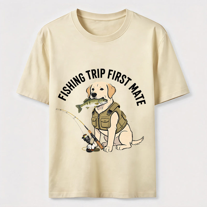 Fishing Trip First Mate Labrador Classic T-Shirt