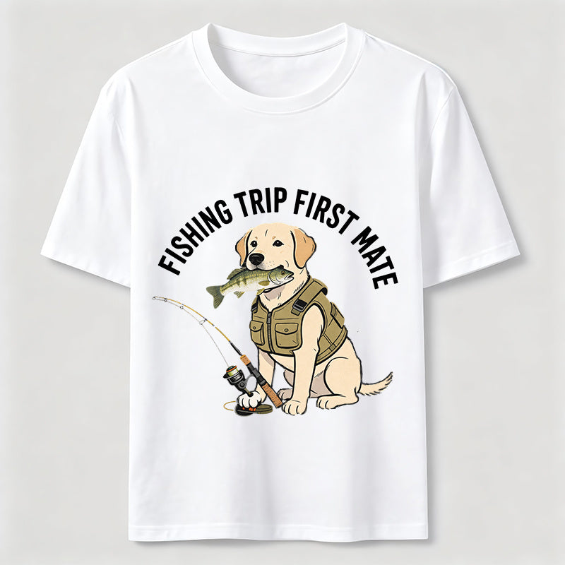 Fishing Trip First Mate Labrador Classic T-Shirt