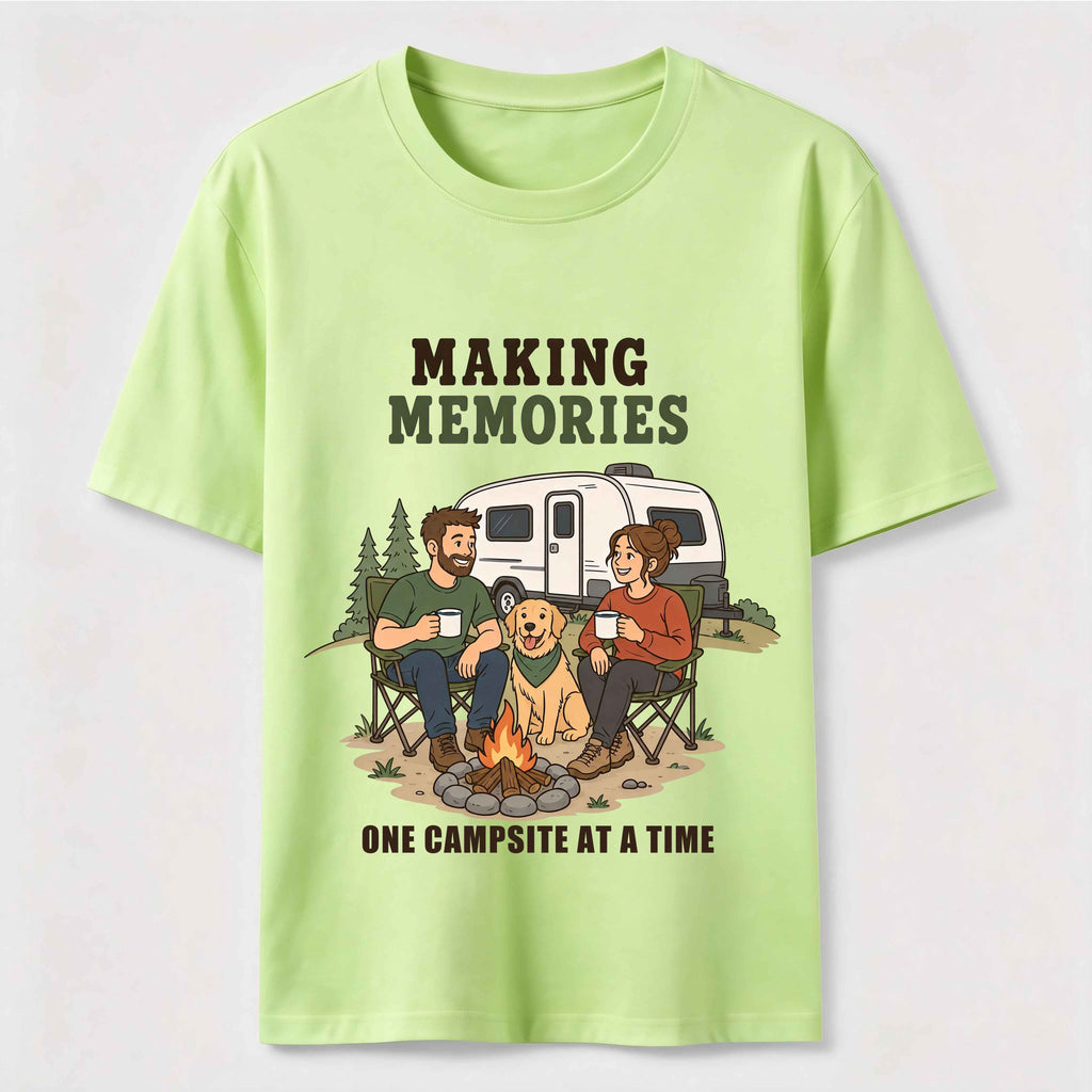 Making Memories Camping with My Dog Classic T-Shirt