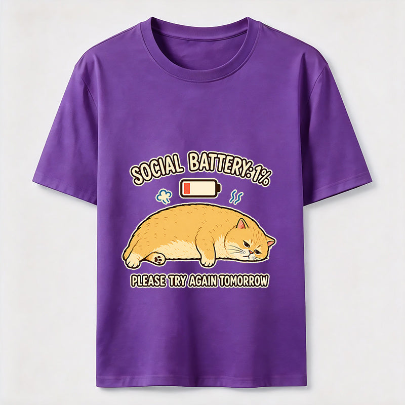 Social Battery Low Cat Classic T-Shirt