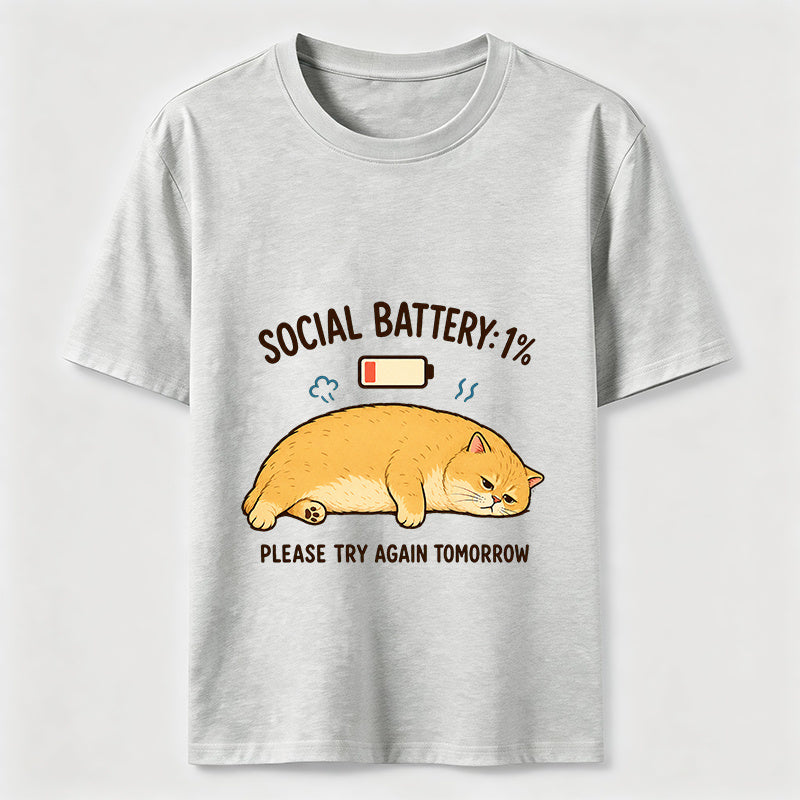 Social Battery Low Cat Classic T-Shirt