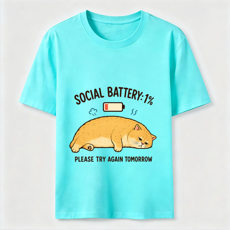 Social Battery Low Cat Classic T-Shirt