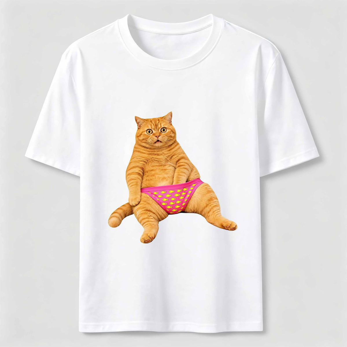 Stunned Orange Cat Classic T-Shirt