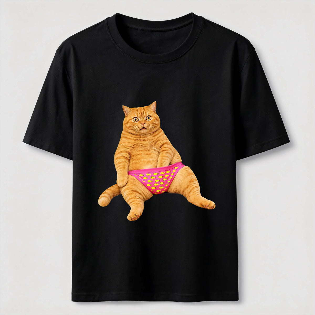 Stunned Orange Cat Classic T-Shirt