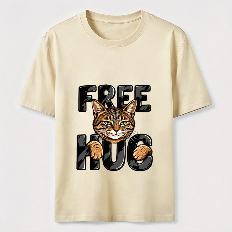 Free Hugs Cat Classic T-Shirt