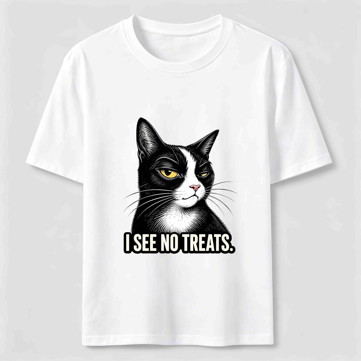 I See No Treats Cat Classic T-Shirt