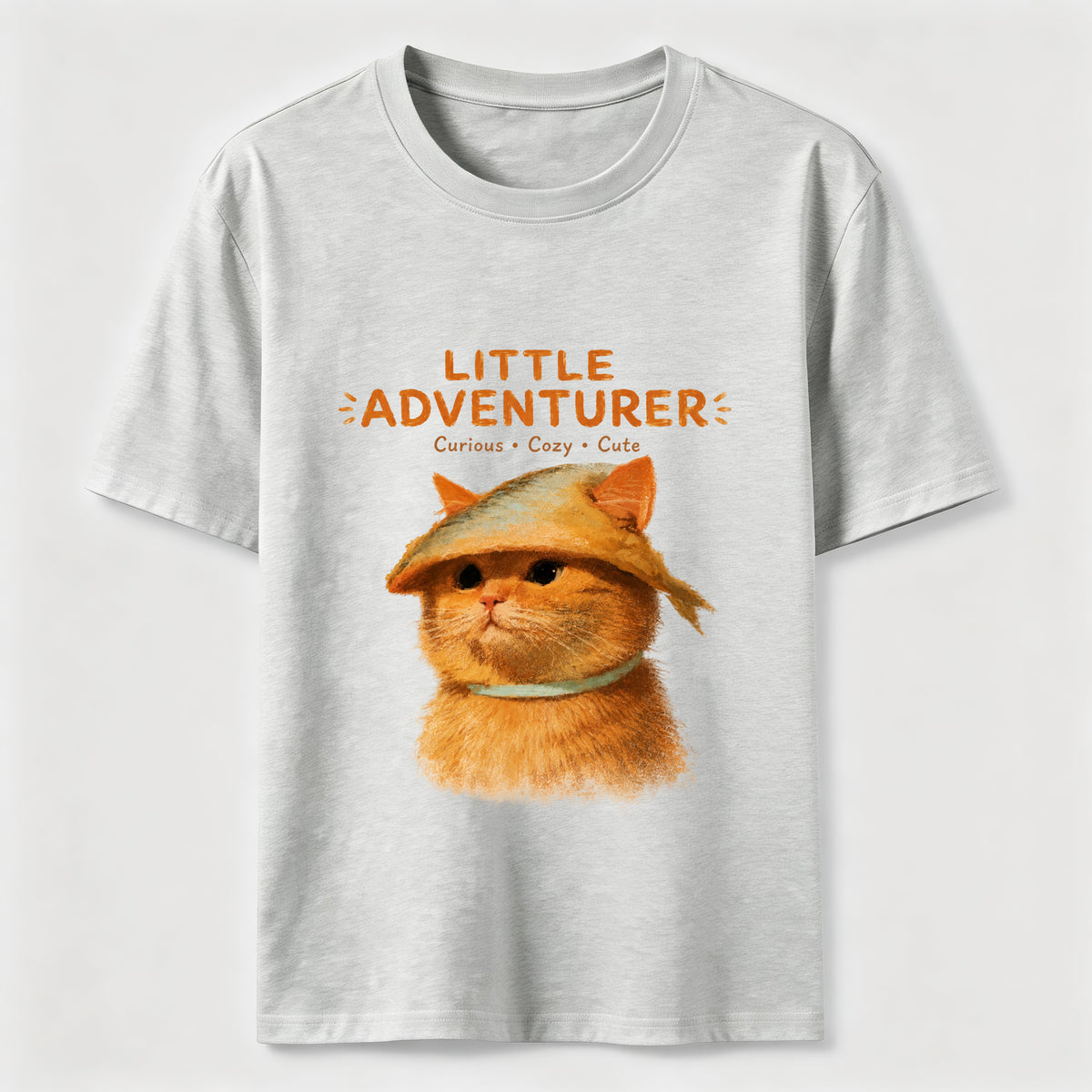 Little Adventurer Cat Classic T-Shirt