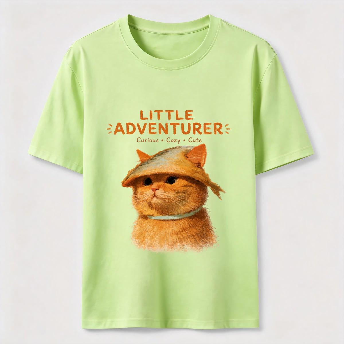 Little Adventurer Cat Classic T-Shirt