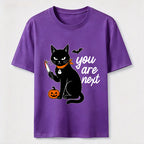 A black cat holding a knife on Halloween Classic T-Shirt
