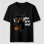 A black cat holding a knife on Halloween Classic T-Shirt
