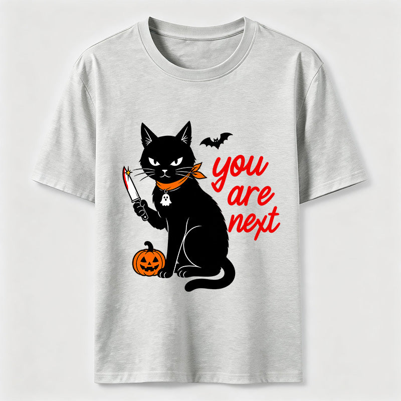 A black cat holding a knife on Halloween Classic T-Shirt