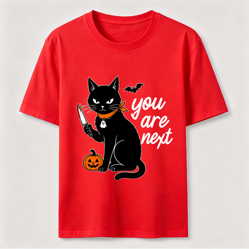 A black cat holding a knife on Halloween Classic T-Shirt
