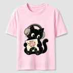 A cat listening to music Classic T-Shirt