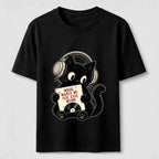 A cat listening to music Classic T-Shirt