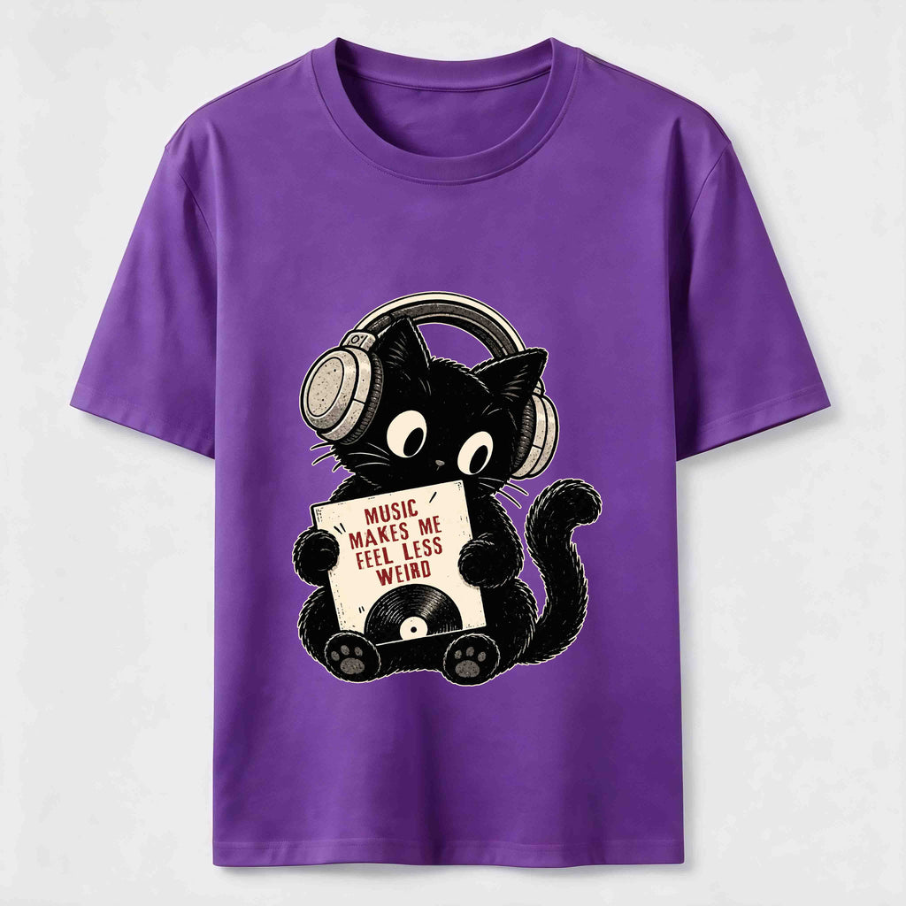 A cat listening to music Classic T-Shirt