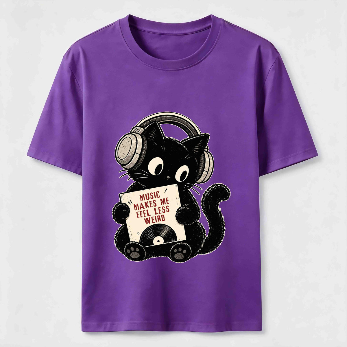 A cat listening to music Classic T-Shirt