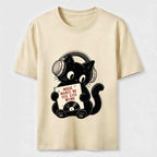 A cat listening to music Classic T-Shirt