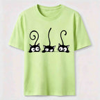 Mischievous and quirky kitten Classic T-Shirt