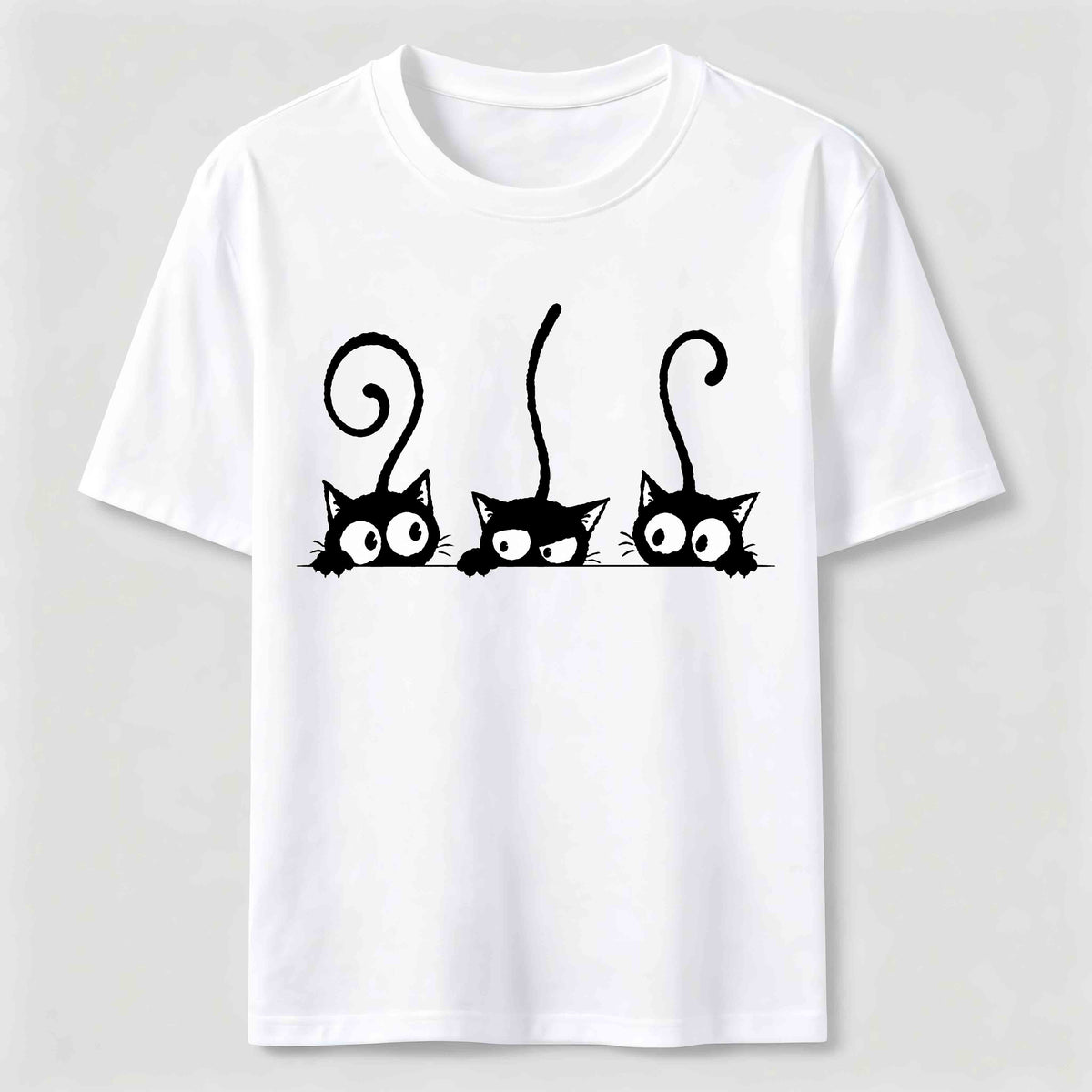 Mischievous and quirky kitten Classic T-Shirt