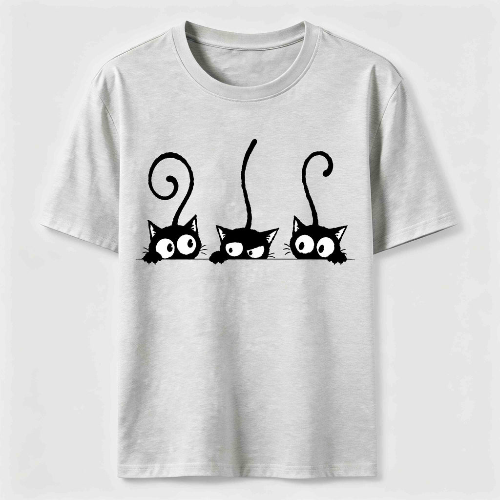 Mischievous and quirky kitten Classic T-Shirt