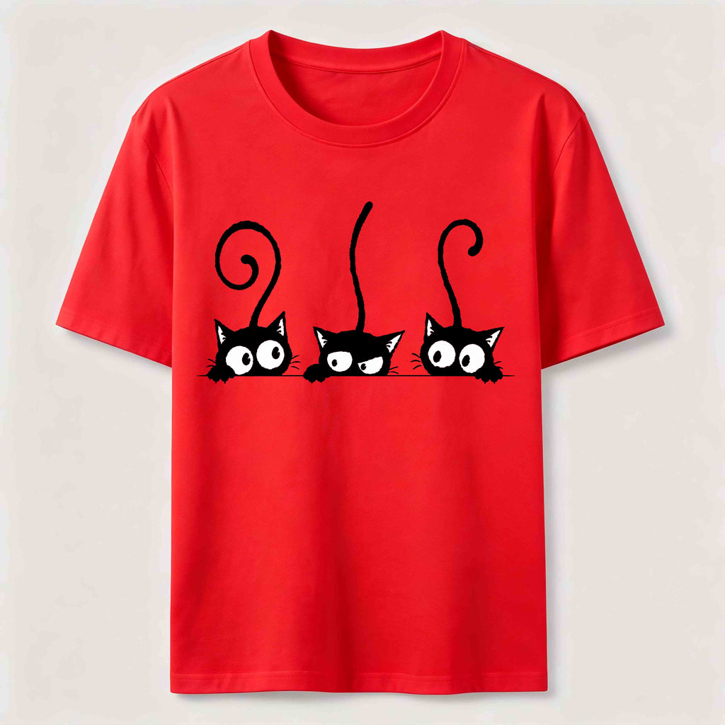 Mischievous and quirky kitten Classic T-Shirt
