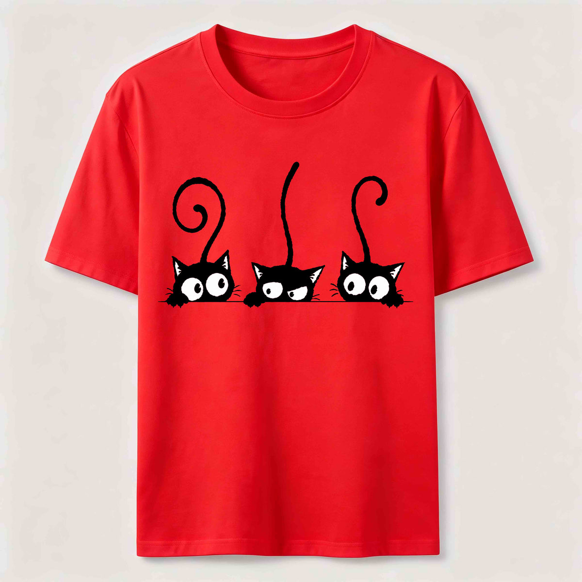 Mischievous and quirky kitten Classic T-Shirt