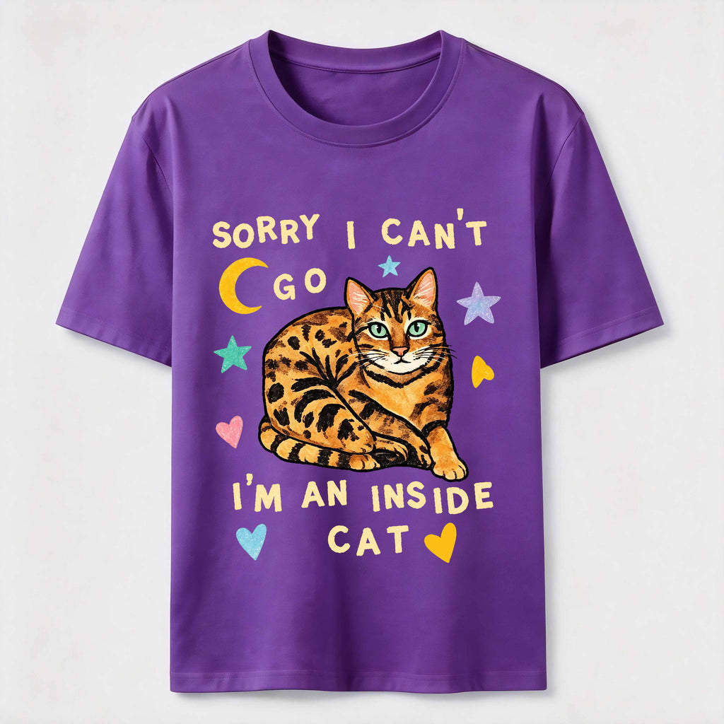 Homebody cat Classic T-Shirt