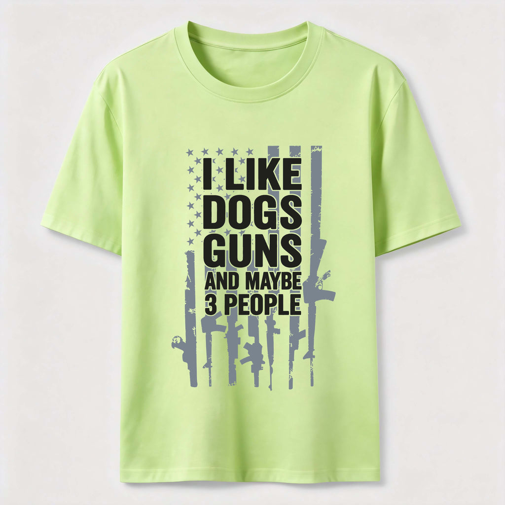 Loving dogs and guns Classic T-Shirt