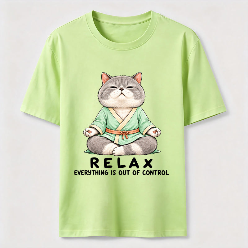 Relax Cat Classic T-Shirt