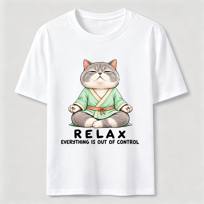 Relax Cat Classic T-Shirt