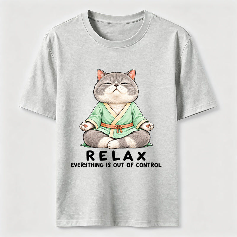 Relax Cat Classic T-Shirt