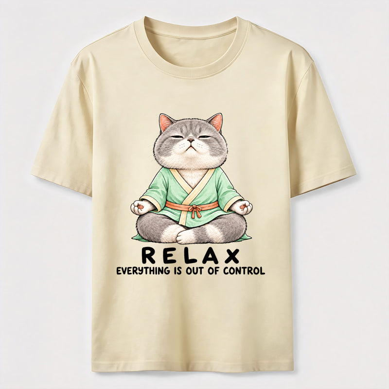 Relax Cat Classic T-Shirt