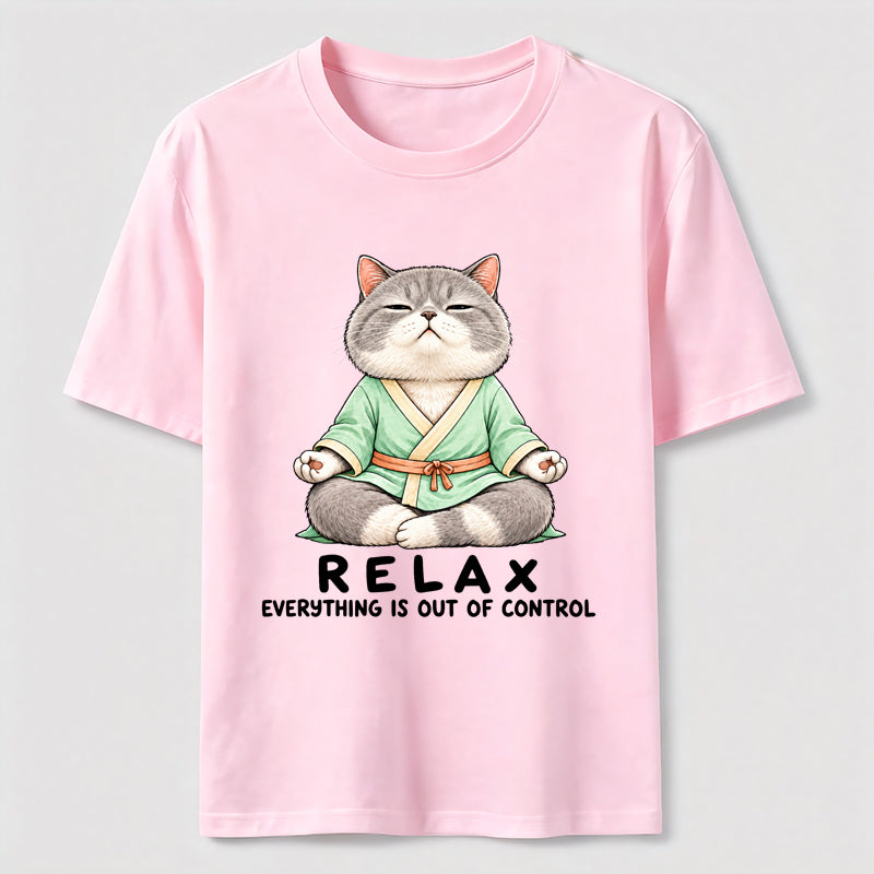 Relax Cat Classic T-Shirt