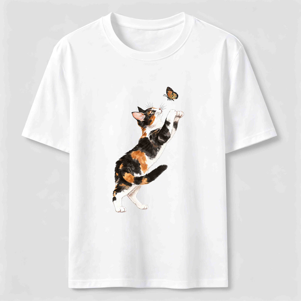 Butterfly Chase Cats Classic T-Shirt