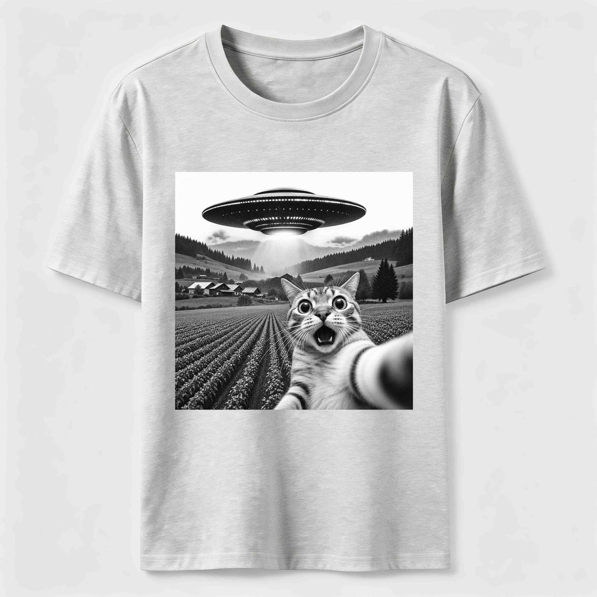 Alien Selfie Cat Classic T-Shirt