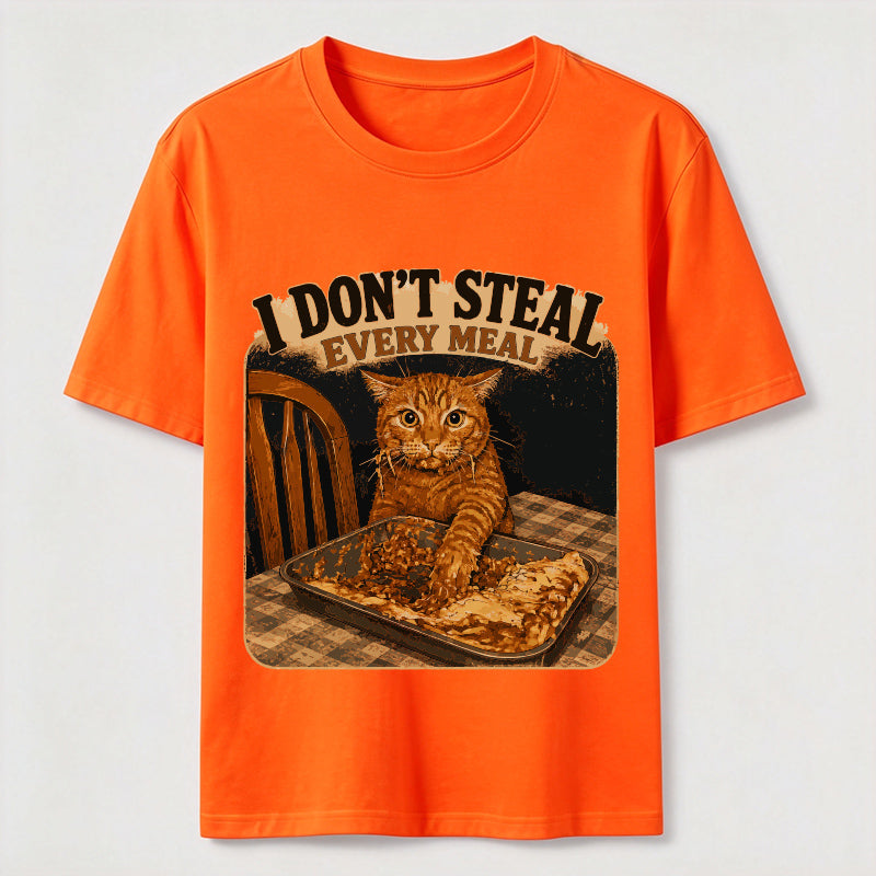 I Don’t Steal Every Meal Cat Classic T-Shirt