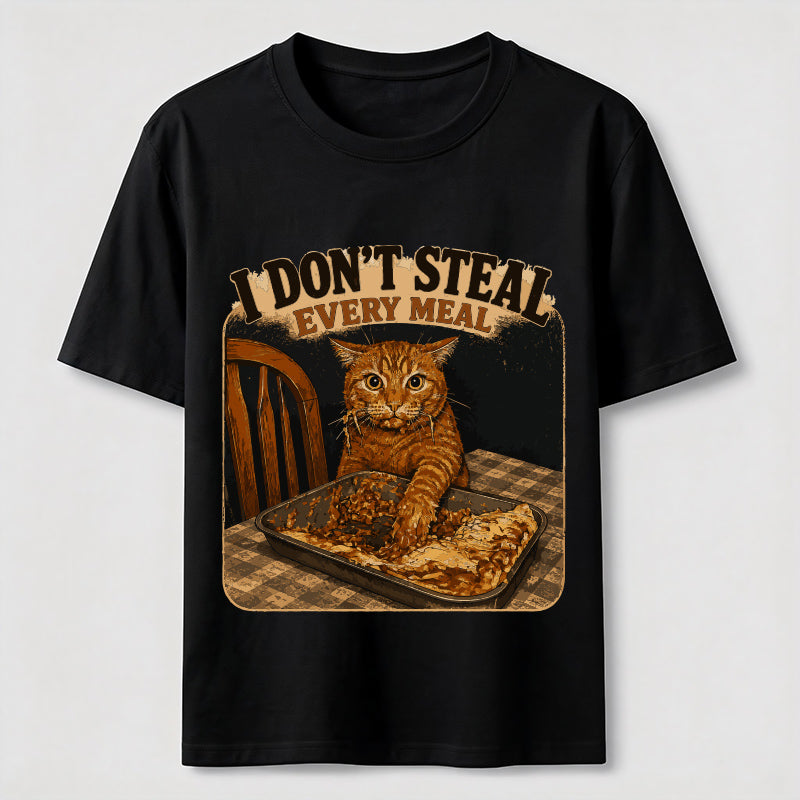 I Don’t Steal Every Meal Cat Classic T-Shirt